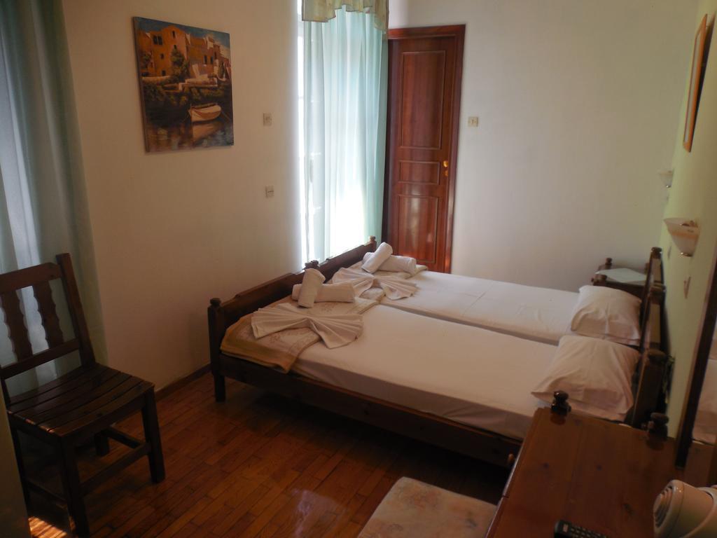 Adonis Rooms Skopelos Exterior foto