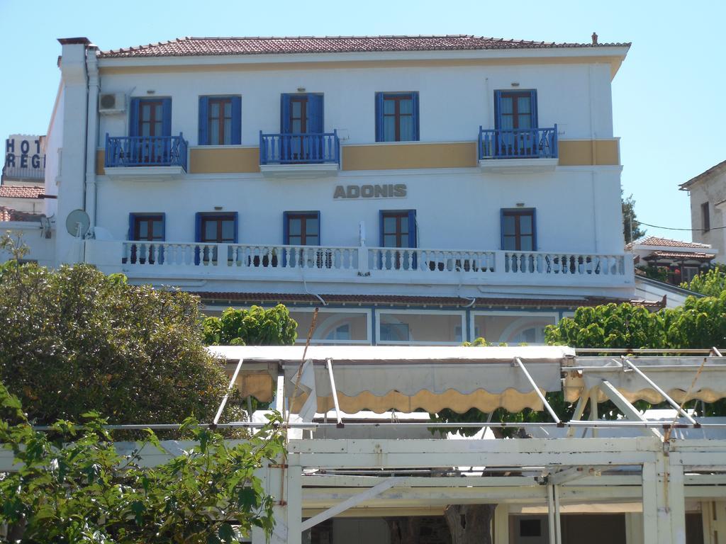 Adonis Rooms Skopelos Exterior foto